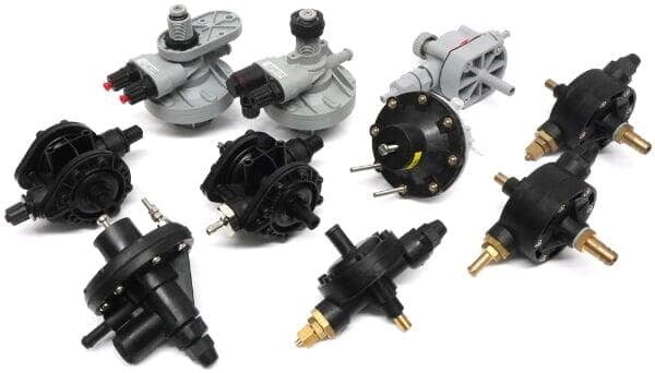 Diaphragm dosing pumps for commercial dishwashers