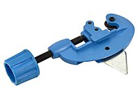 Copper Pipe Cutter 3-28mm G01372 GEKO Copper Pipe Cutter 3-28mm G01372 GEKO