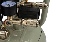 Air Compressor 8 bar 210 L/min 24L Oil Lubricated GEKO G80300 Air Compressor 8 bar 210 L/min 24L Oil Lubricated GEKO G80300