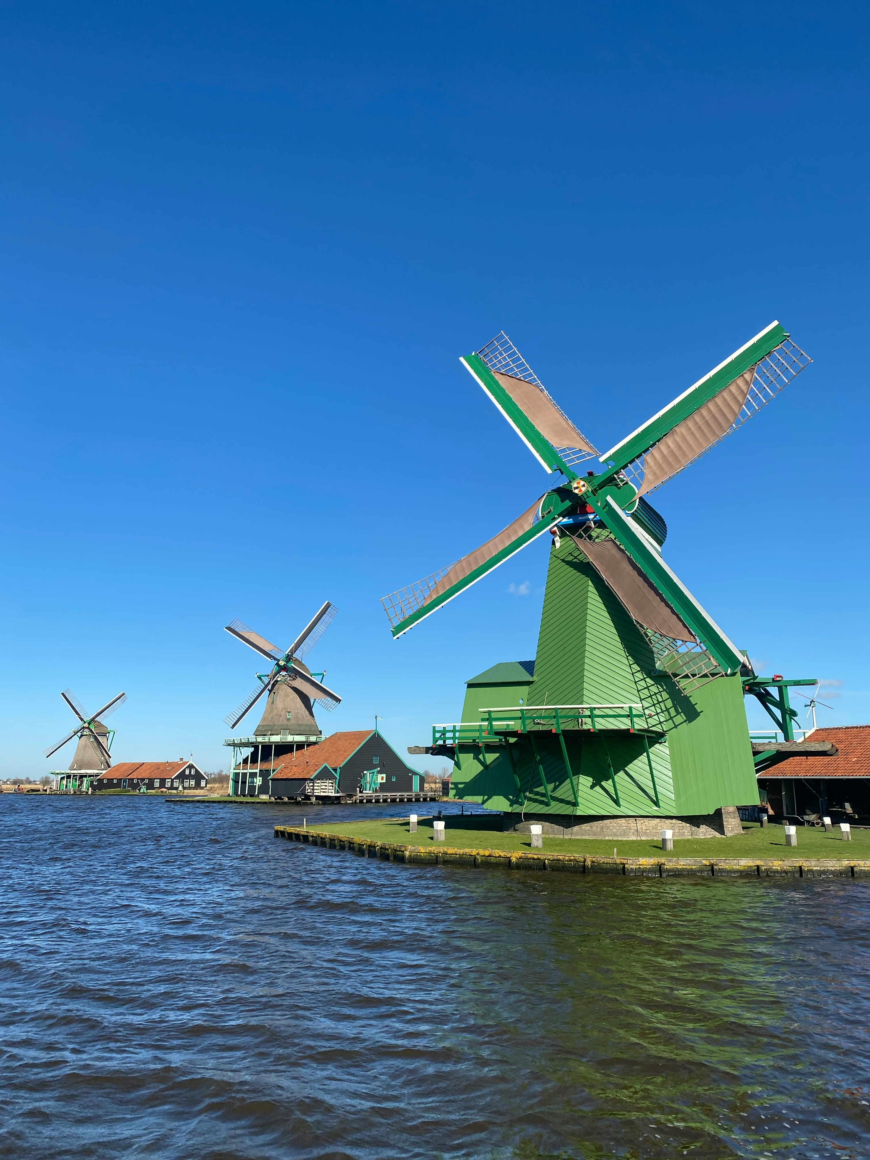 Croisière : D’Amsterdam à Calais par les canaux de la Zankreek Route