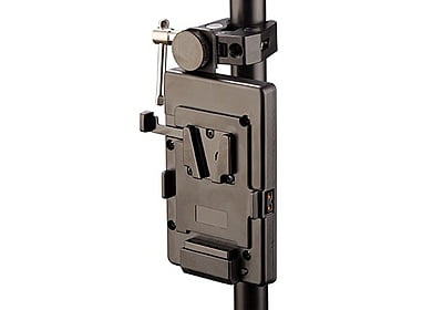 S-7200S | V-mount battery plate with clamp for tripod mount, and D-tap socket. S-7200S | V-mount battery plate with clamp for tripod mount, and D-tap socket.