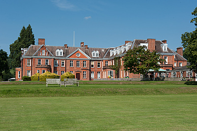 English & Film Making Camp in England English & Film Making Camp in England