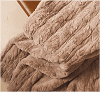 WARO par Plaids Cocooning - Plaid Fausse Fourrure Ecorce WARO par Plaids Cocooning - Plaid Fausse Fourrure Ecorce