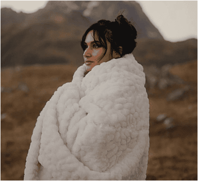 WARO par Plaids Cocooning - Plaid Fausse Fourrure Galet