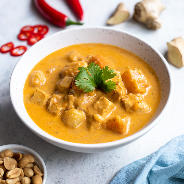 Massaman Chicken Curry-Serves 1 Massaman Chicken Curry-Serves 1