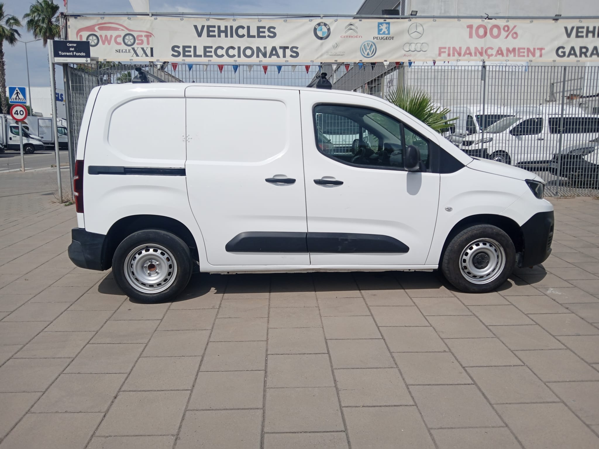 PEUGEOT PARTNER FURGON 15CC PEUGEOT PARTNER FURGON 15CC