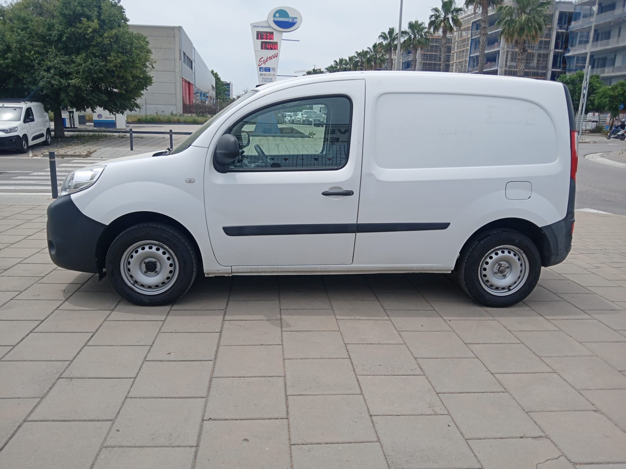 RENAULT KANGOO FURGON 15CC RENAULT KANGOO FURGON 15CC