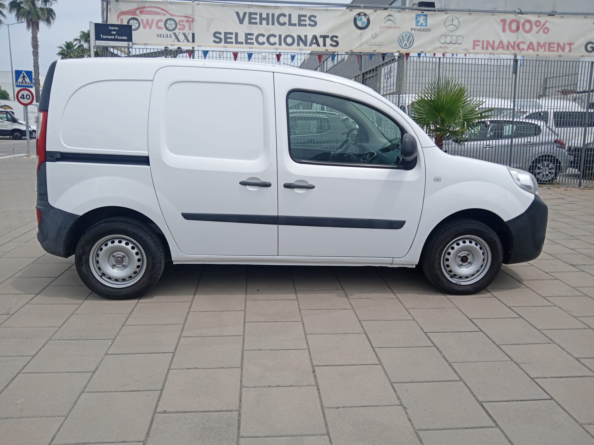 RENAULT KANGOO FURGON 15CC RENAULT KANGOO FURGON 15CC