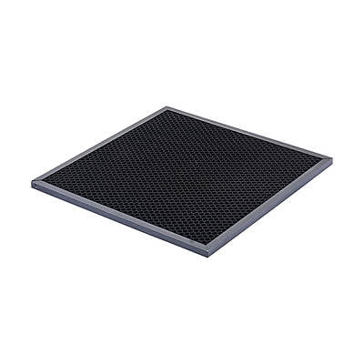 LA-GE60N | 40° honeycomb grid which must be combined with LA-HE60 or VANGO-70 existing barndoor