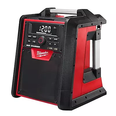 Milwaukee M18™ радио и полнач со Bluetooth®