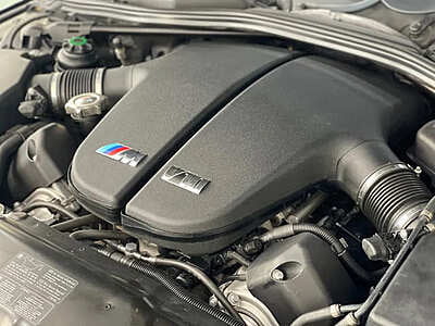 BMW M5 E60