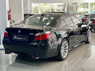 BMW M5 E60