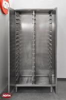 218 - Armadio acciaio inox, per teglie 60 40 1000x700x2050mm porta battente 218 - Armadio acciaio inox, per teglie 60 40 1000x700x2050mm porta battente