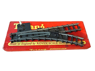 Triang - R292 - Series 3 R/H Point