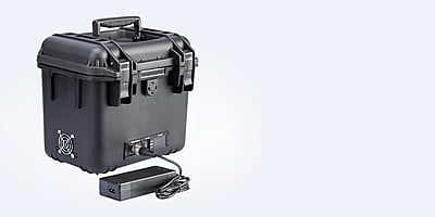 S-4040 | 4-Battery power station box with 48V+24V output S-4040 | 4-Battery power station box with 48V+24V output