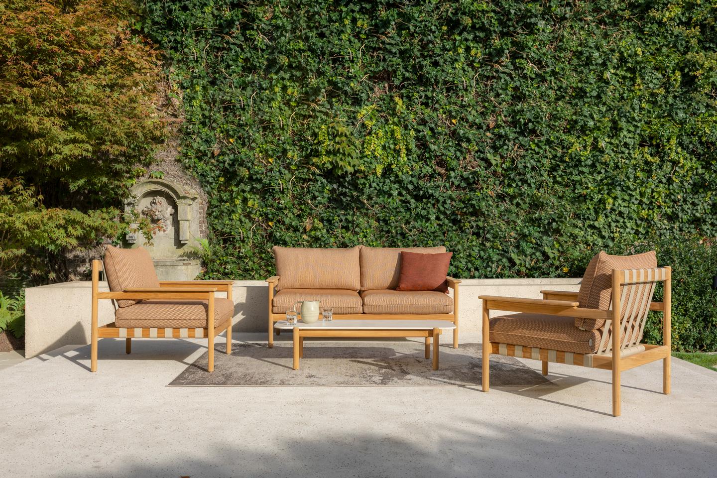 Oda Lounge Chair
