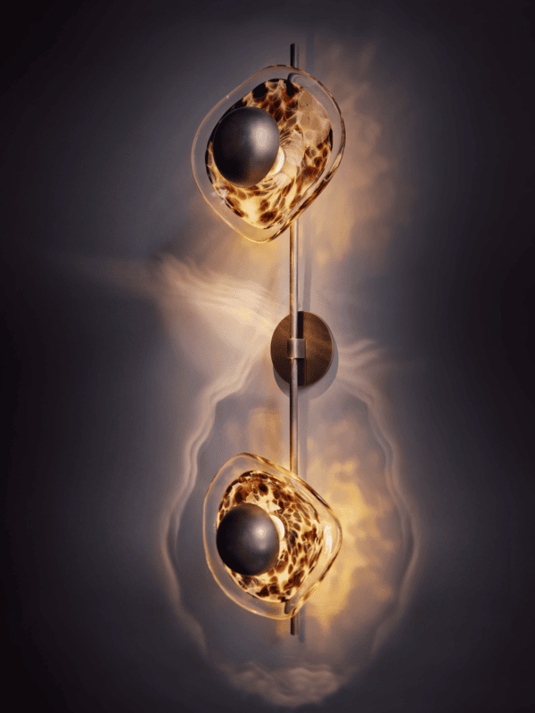 The Ortus Wall Light