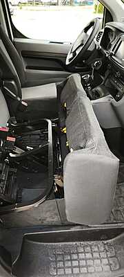 PEUGEOT EXPERT COMBI 6 PLAZAS 1.6 115 CV PEUGEOT EXPERT COMBI 6 PLAZAS 1.6 115 CV