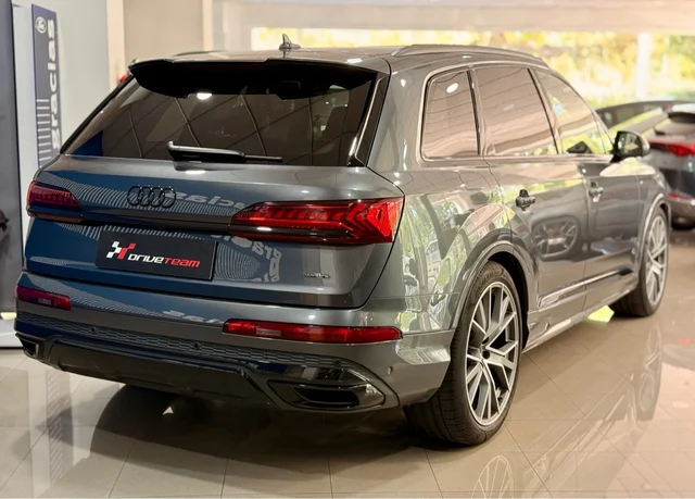 AUDI Q7 50TDI AUDI Q7 50TDI