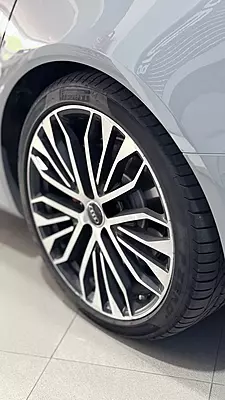 AUDI A6 30TDI Competition