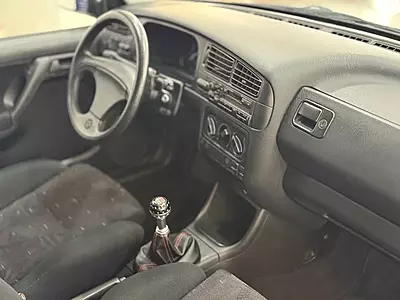 VOLKSWAGEN GOLF GTI