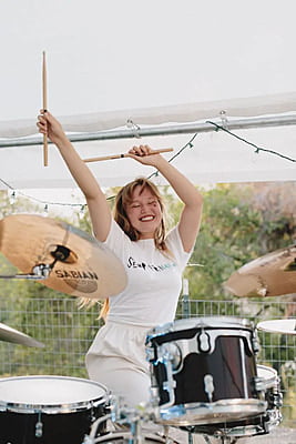 Girls Art and Music Camp in California