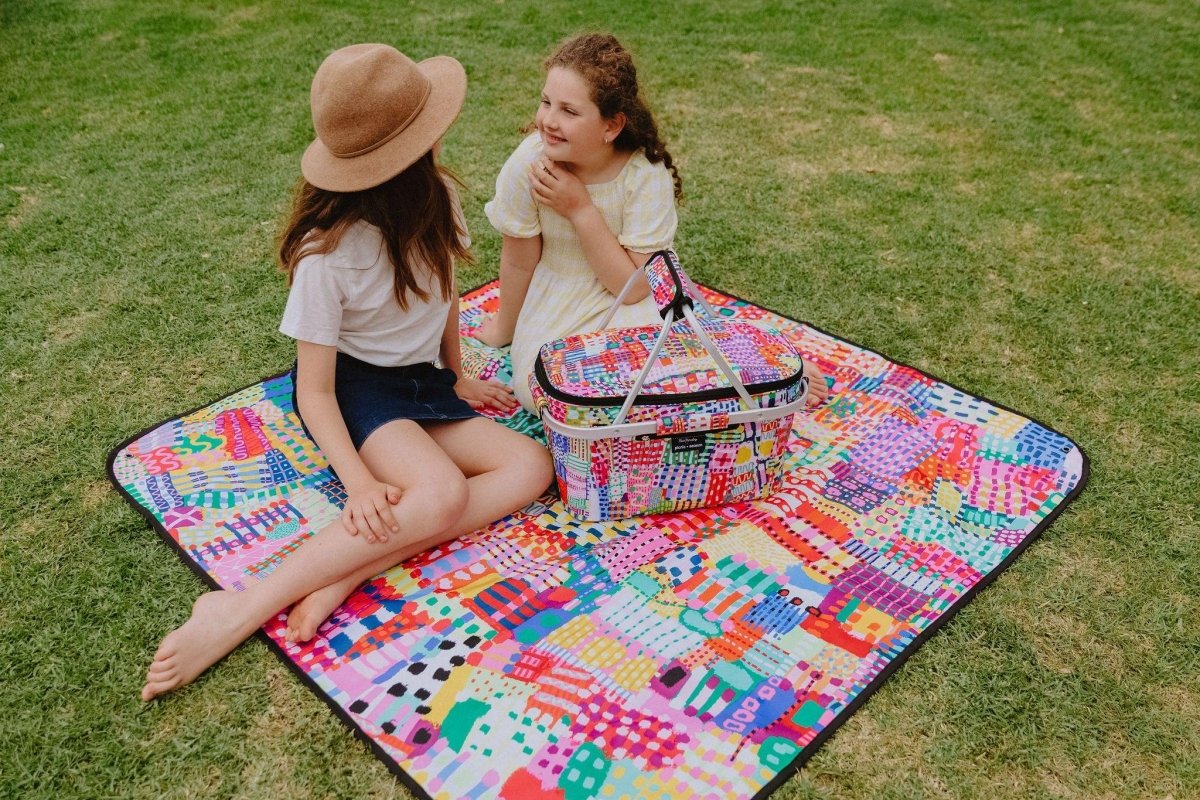 Cityscape Everyday Picnic Rug and Backpack Set Cityscape Everyday Picnic Rug and Backpack Set