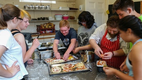 English & Dance Camp English & Dance Camp