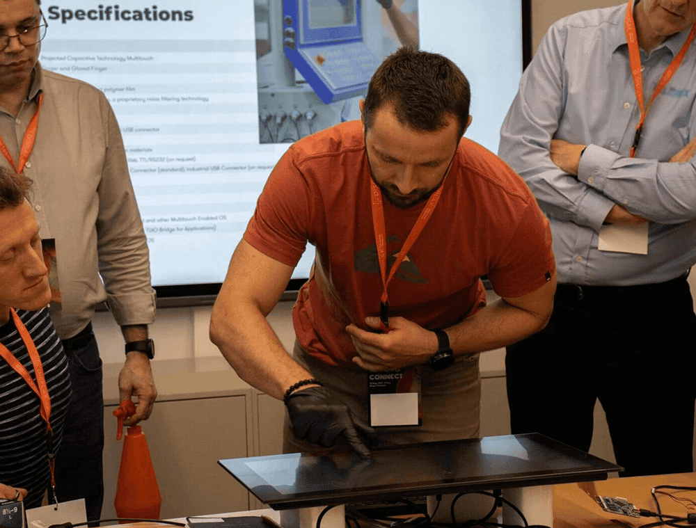 When performance matters, companies choose DISPLAX. When performance matters, companies choose DISPLAX.